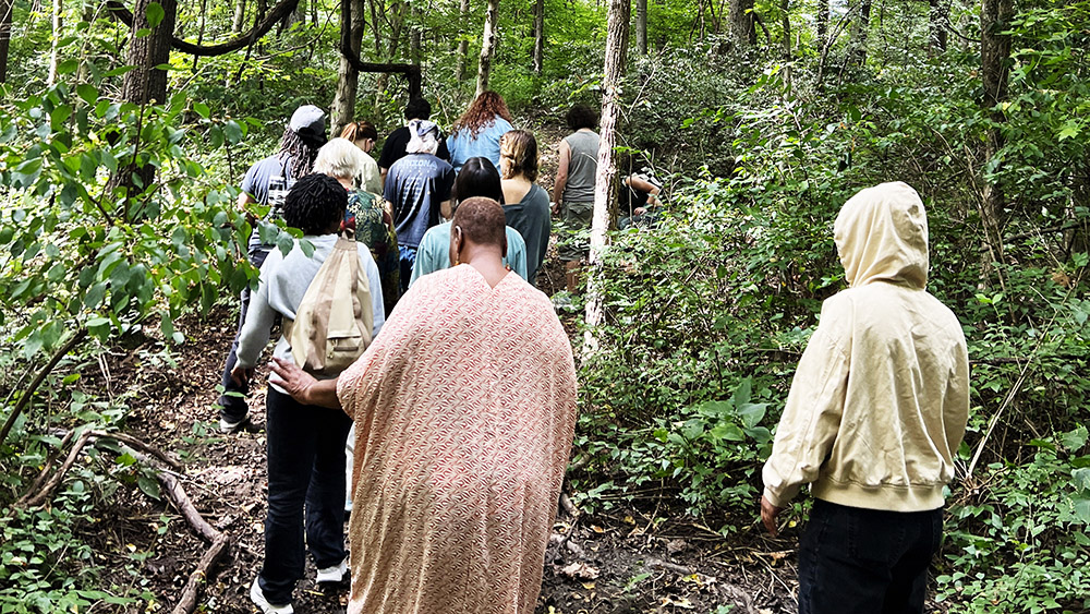 Students visit the Environmental Art Trail at CAN-NC.